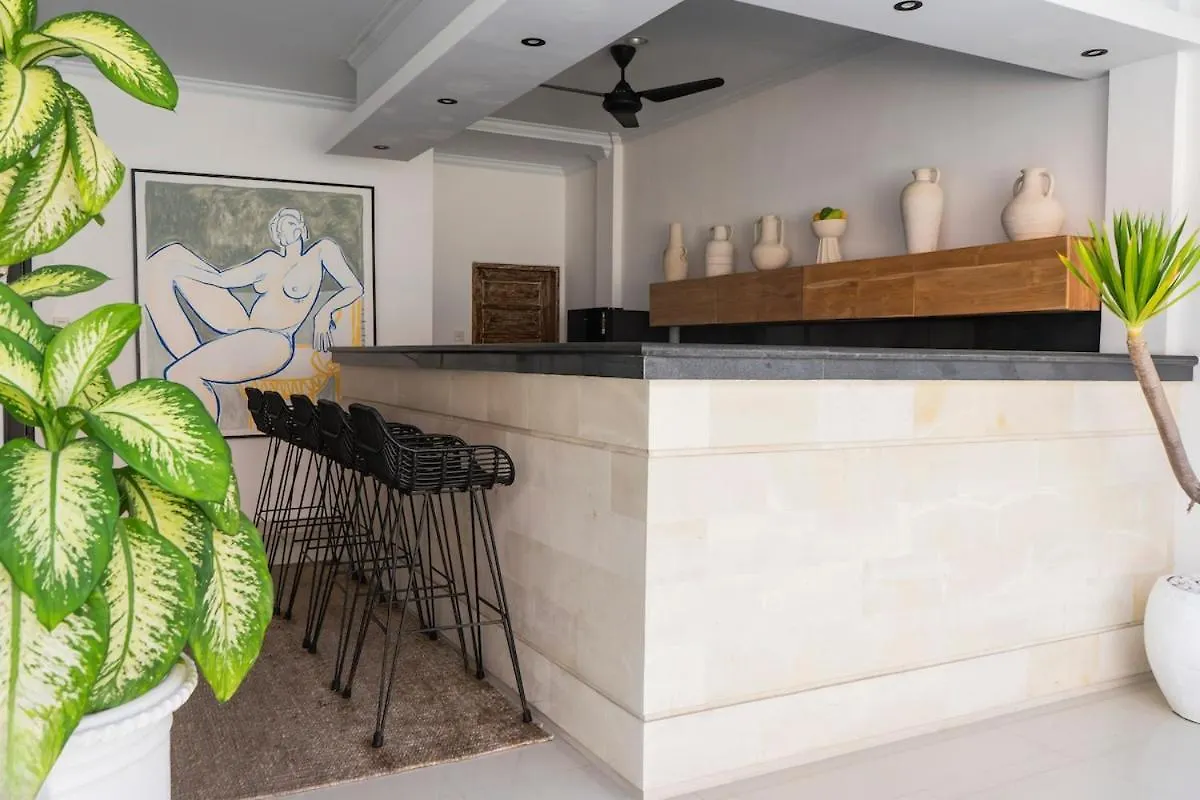 Family Friendly Luxury Pool Villa - Walk To Shops 塞米亚克