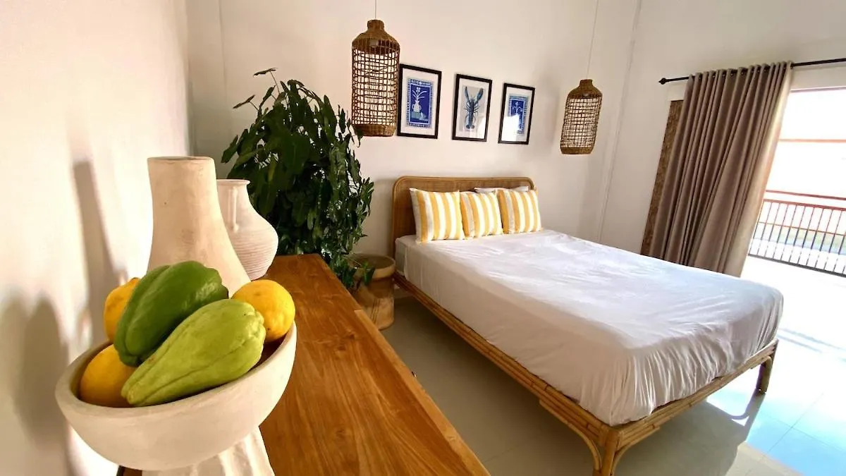 Family Friendly Luxury Pool Villa - Walk To Shops 塞米亚克 印尼
