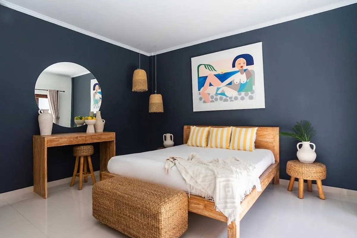 Family Friendly Luxury Pool Villa - Walk To Shops Seminyak