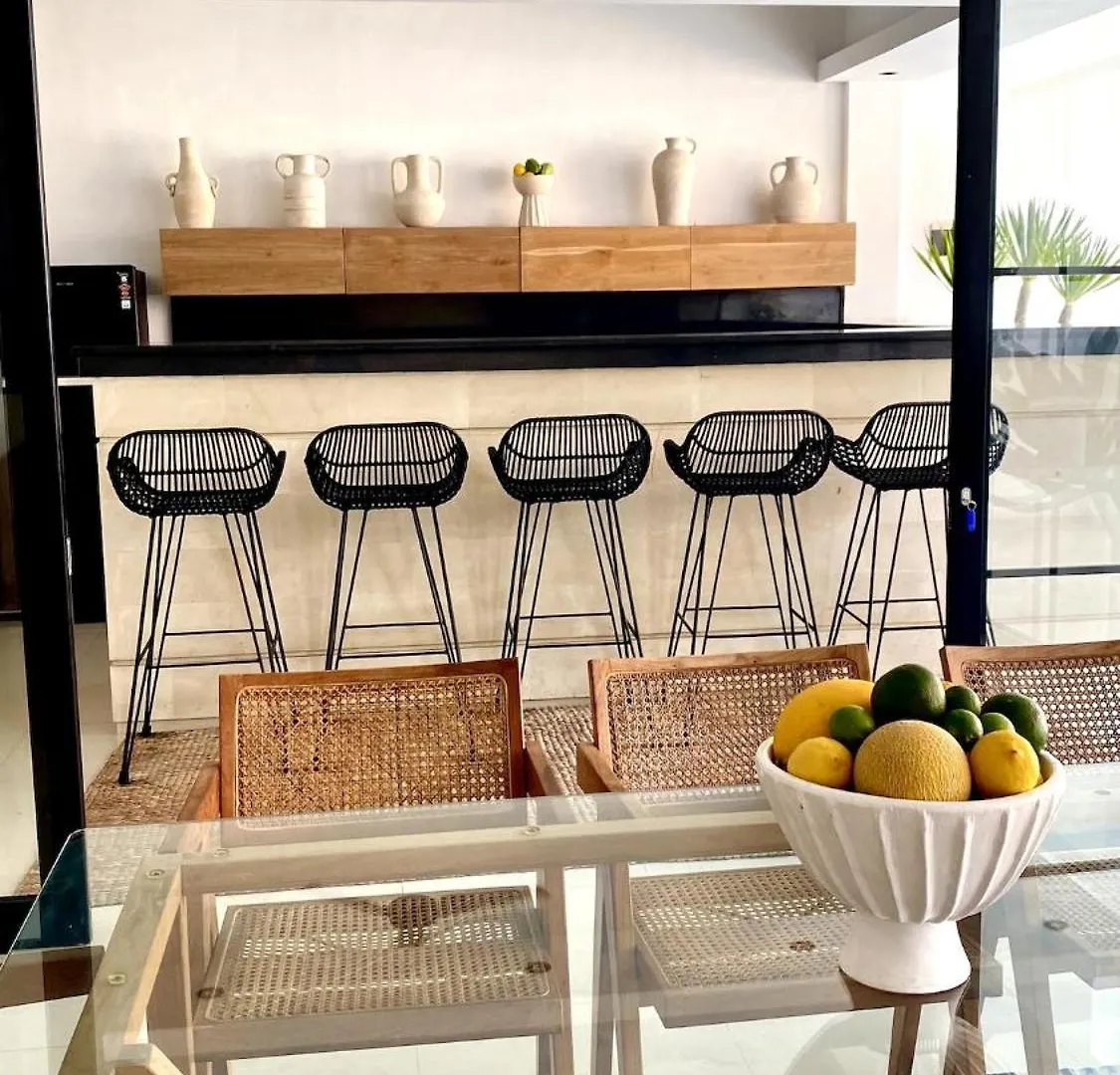 Family Friendly Luxury Pool Villa - Walk To Shops Seminyak  Seminyak (Bali)